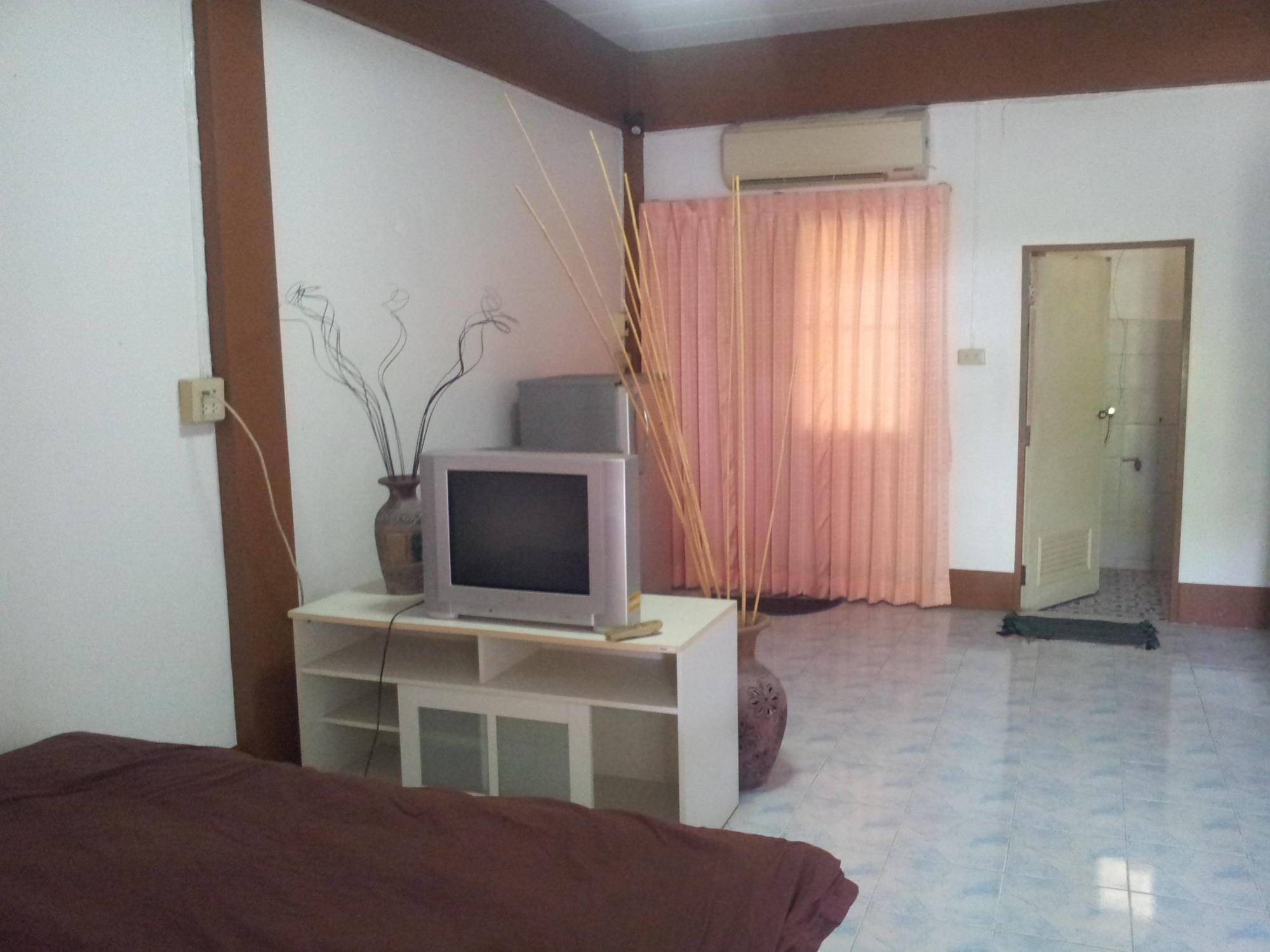 Baan Kanlaya Chonburi Buitenkant foto